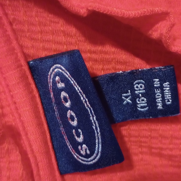 Top - Picture 3 of 3